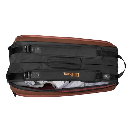 Wilson Super Tour Pro Staff V14 Racket Bag 9 Pack 6 Wilson Super Tour Pro Staff V14 Racket Bag 9 Pack - Image 4